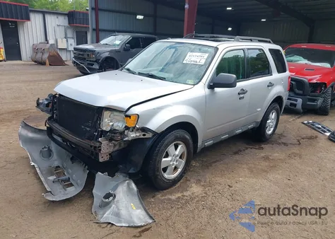 2010 Ford Escape Xlt from USA, damaged, VIN 1FMCU0D77AKB01921